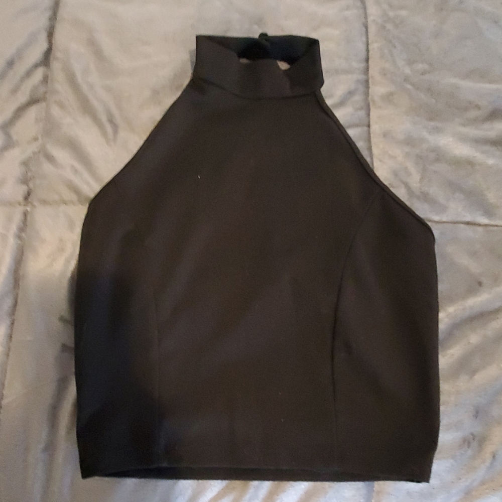 Halter crop top